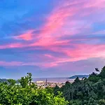 Villino Iso Bed & Breakfast La Spezia