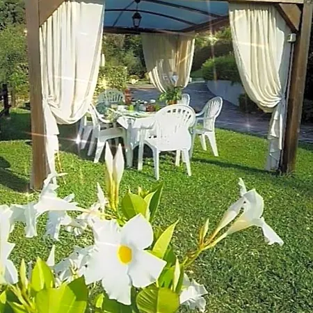 Villino Iso 3* La Spezia